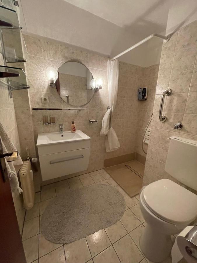 Relax Center Suite Έσσεν Εξωτερικό φωτογραφία