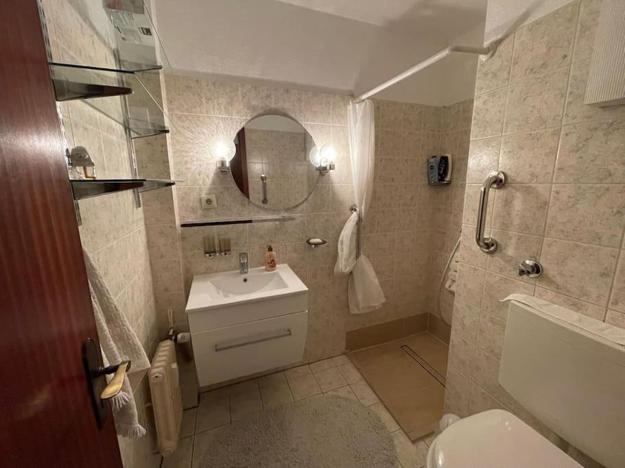Relax Center Suite Έσσεν Εξωτερικό φωτογραφία