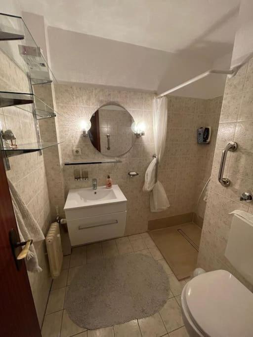 Relax Center Suite Έσσεν Εξωτερικό φωτογραφία