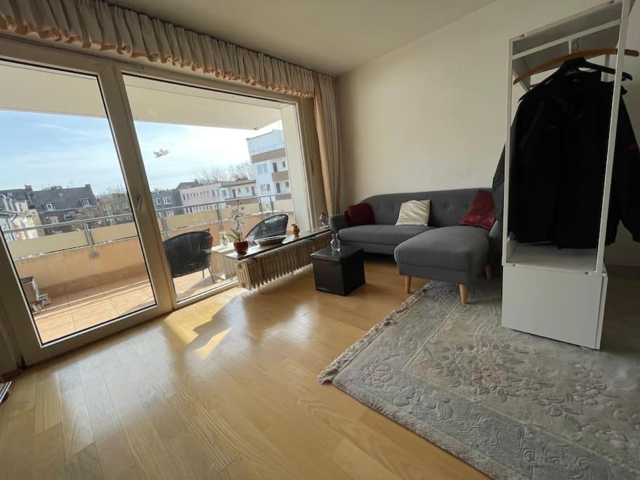Relax Center Suite Έσσεν Εξωτερικό φωτογραφία